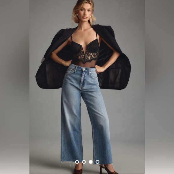 By Anthropologie V-Wire Lace Bodysuit - Picture 3 of 9